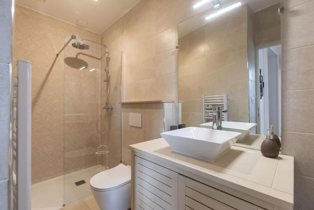 Apartmán Refuge De L'Ours : T2 Equipe Avec Parking Et Wifi Bagnères-de-Bigorre Exteriér fotografie